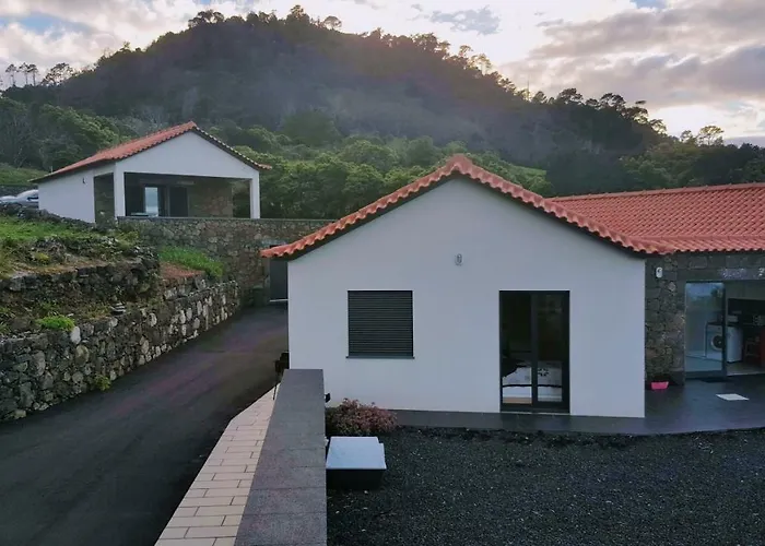 Paim * Santo Antonio (Pico Island)