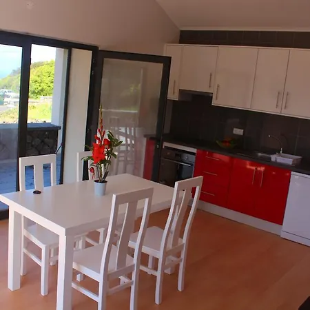 Vakantiehuis Paim Santo Antonio (Pico Island)