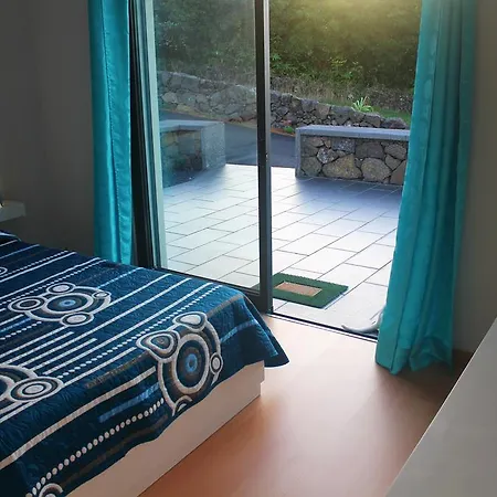 Paim * Santo Antonio (Pico Island)